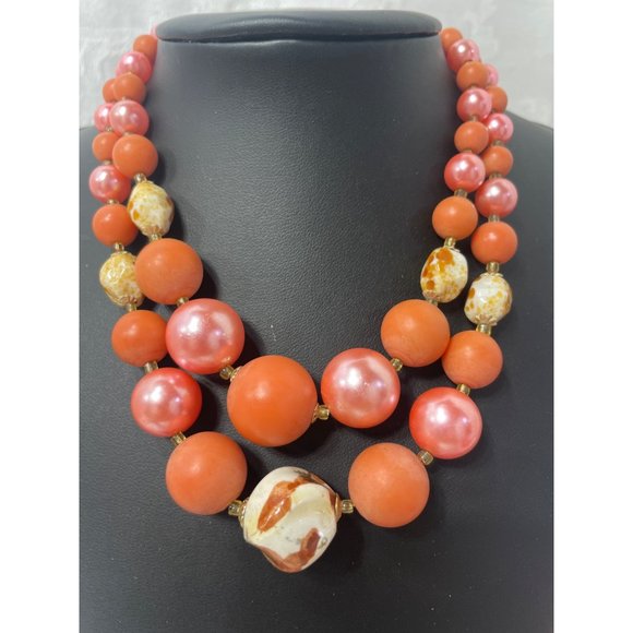 Vintage Japan 2 strand choker 12” 2” extender Peach Beads Stone Accent Pieces - Picture 2 of 5